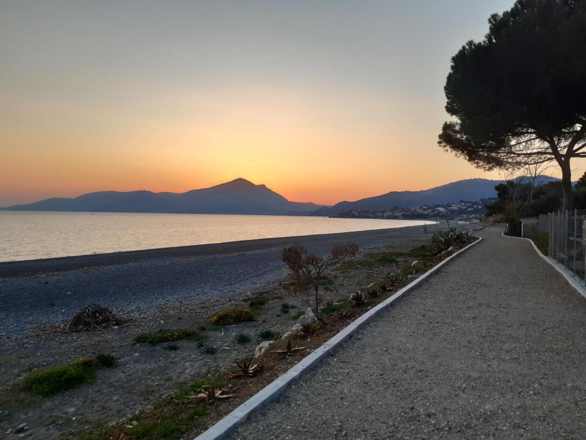 Villa Livia Villammare Luaran gambar